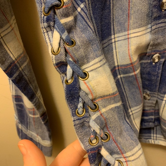 Adam Levine Blue Flannel For Women Size Medium - Picture 4 of 7